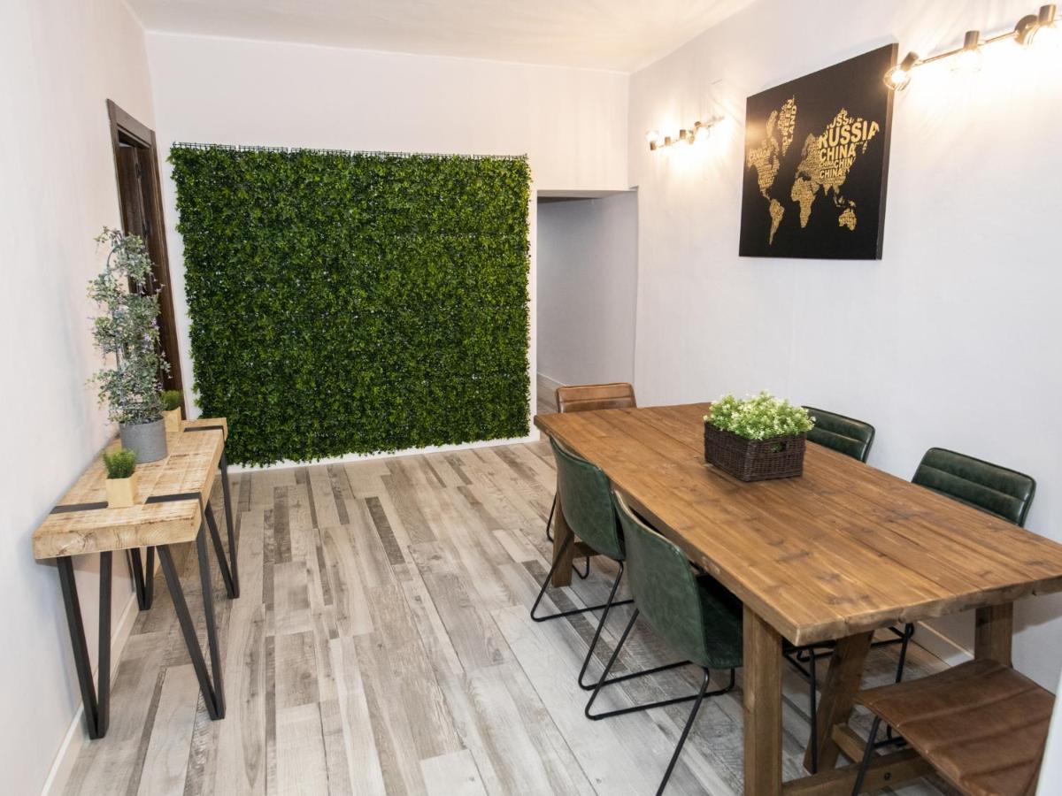 Elegante Apartamento Para 5 En El Centro De Caceres Con Wifi Exterior foto