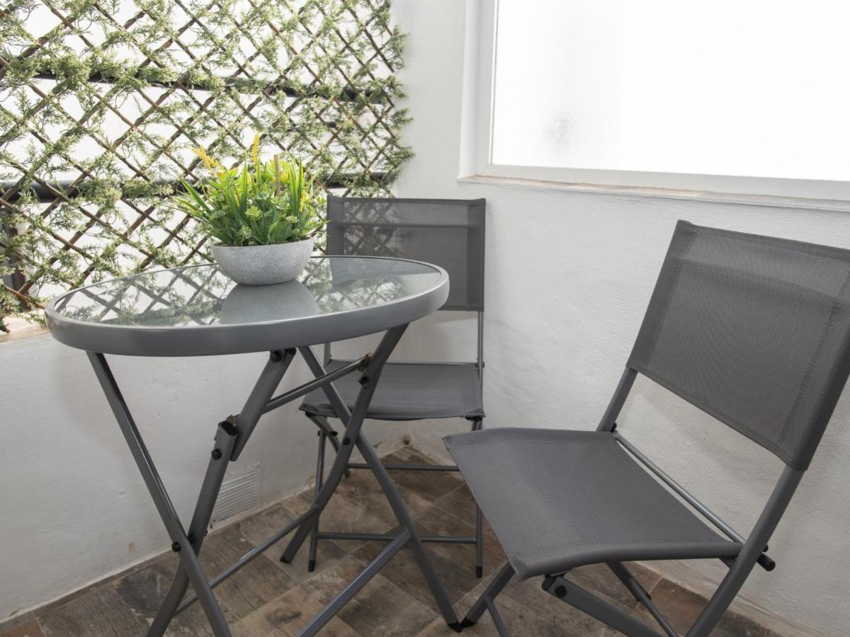 Elegante Apartamento Para 5 En El Centro De Caceres Con Wifi Exterior foto