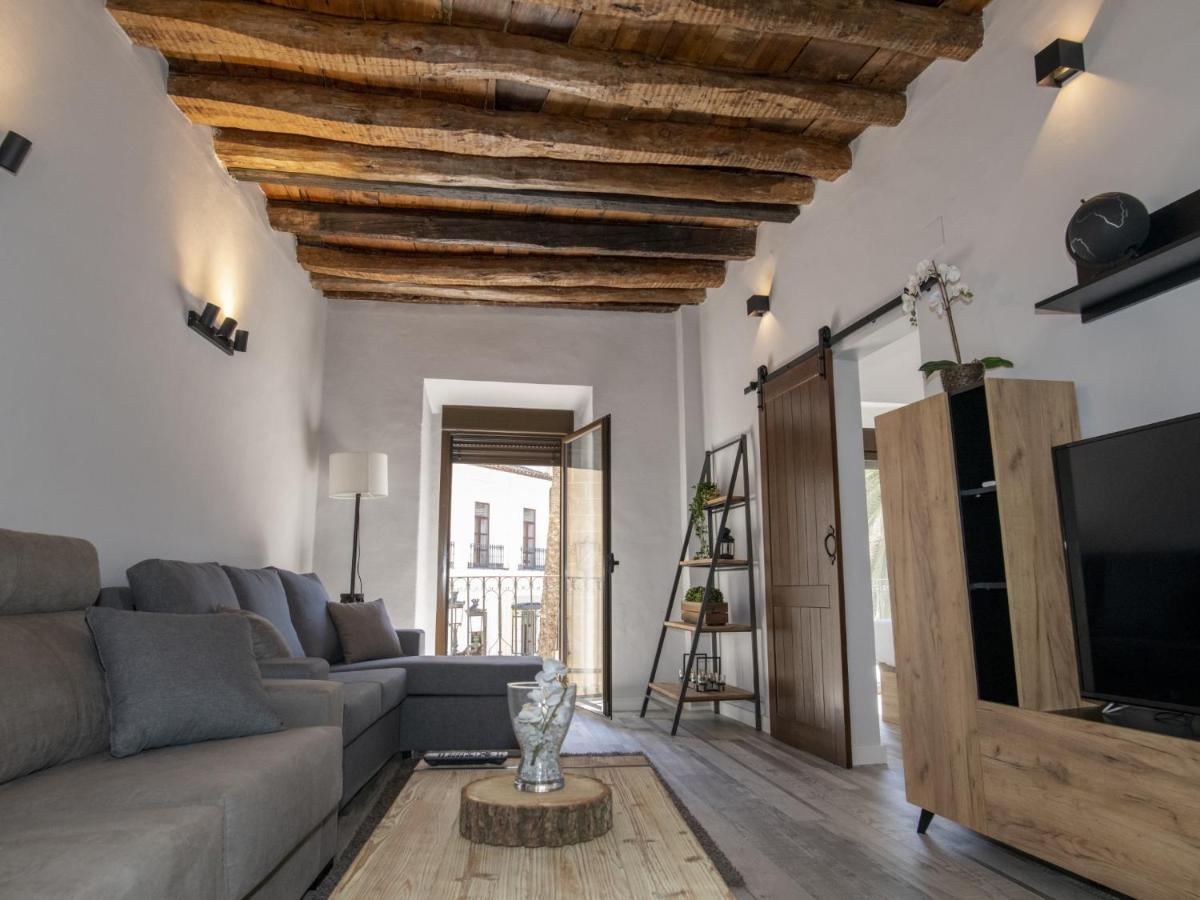 Elegante Apartamento Para 5 En El Centro De Caceres Con Wifi Exterior foto