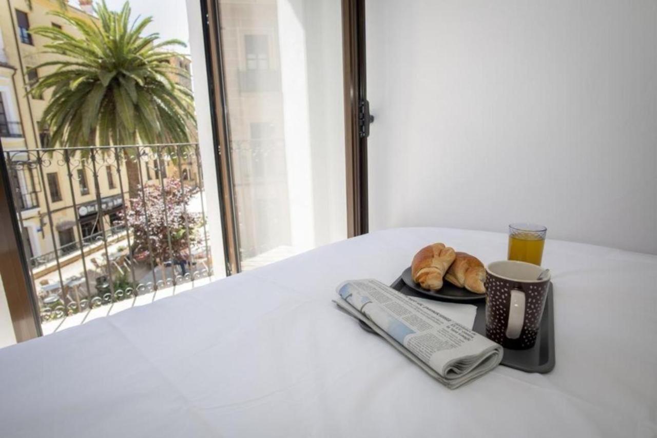 Elegante Apartamento Para 5 En El Centro De Caceres Con Wifi Exterior foto
